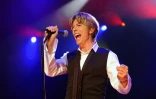 David Bowie en concert le 1er juillet 2002 à Paris 