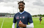 L'attaquant clermontois Mohamed Bayo, à la fin de la 1ère séance d'entraînement après la montée du club en L1, le 23 juin 2021 à Clermont-Ferrand