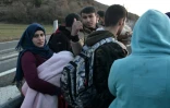 Des migrants sont arrivés du coté grec de la frontière avec la Turquie près de Kastanies, le 3 mars 2020