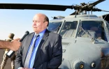 Le président yémenite Abedrabbo Mansour Hadi lors d'une visite le 24 novembre 2015 sur la base militaire d'Al-Anad