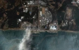 Image satellite de la centrale de Fukushima Daiichi le 14 mars 2011, trois jours après le tsunami