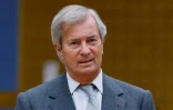 Vincent Bolloré arrive devant une commission d'enquête parlementaire, au Sénat à Paris, le 19 janvier 2022