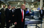 Donald Trump en visite à l'usine Carrier de climatiseurs, le 1er décembre 2016 à Indianapolis, dans l'Indiana