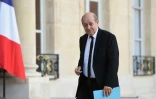 Le ministre de la Défense, Jean-Yves Le Drian, arrive à l'Elysée, le 15 novembre 2015 à Paris
