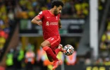 Le milieu de terain égyptien de Liverpool, Mohamed Salah, contrôle le ballon, lors du match de Premier League, le 14 août 2021 sur le terrain de Norwich City