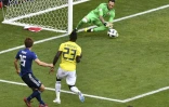 Arrêt du gardien colombien David Ospina face au Japon lors du Mondial, à Saransk le 19 juin 2018