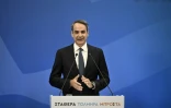 Le Premier ministre grec sortant Kyriakos Mitsotakis fait une déclaration après sa victoire aux législatives, le 21 mai 2023 à Athènes 