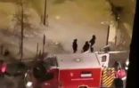 Image extraite d'une vidéo prise avec un portable et publiée le 3 janvier 2021 montrant les secours sur les lieux de la fusillade évacuant une des victimes, dans le quartier des Aubiers à Bordeaux