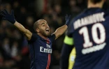 La joie de l'attaquant brésilien du PSG, Lucas, buteur face à Angers au Parc des Princes le 23 janvier 2016