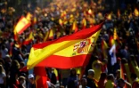 Manifestation pour défendre l'unité de l'Espagne, le 29 octobre 2017 à Barcelone, moins de 48 heures après la proclamation de la "République catalane" par le parlement régional