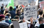 Des étudiants manifestent le 20 janvier 2021 à Paris pour dénoncer leur situation du fait de la crise sanitaire
