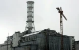 Vue générale du premier sarcophage recouvrant le réacteur numéro 4 de la centrale de Tchernobyl le 27 fébrier 2006