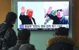 Une chaîne de télévision sud-coréenne rapporte l'annonce historique d'un sommet entre Donald Trump et Kim Jong Un, le 9 mars 2018 à Séoul, en Corée du Sud