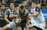 Le Briviste Gaëtan Germain (c) face à Agen, le 24 mars 2018 à Brive
