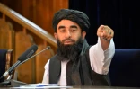 Le porte-parole des Talibans Zabihullah Mujahid, en conférence de presse le 24 août 2021 à Kaboul