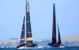 Team New Zealand et Luna Rossa lors de leur affrontement finale lors de la 36e édition de la Coupe de l'America le 17 mars 2021 à Auckland