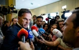 Le Premier ministre néerlandais sortant, Mark Rutte, fait une déclaration à la presse, le 10 juillet 2023 à La Haye