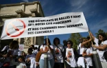 Marche blanche à la mémoire de Socayna tuée dans des violences liées à la drogue, le 21 octobre 2023 à Marseille