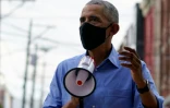 Barack Obama fait campagne pour Joe Biden, le 21 octobre 2020 à Philadelphie, en Pennsylvanie
