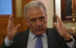 Le Commissaire européen aux migrations, Dimitris Avramopoulos, le 23 novembre 2015 à Islamabad