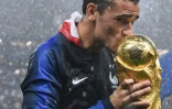 Antoine Griezmann tout frais champion du monde avec les Bleus, le 15 juillet 2018 à Moscou
