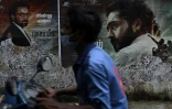 L'affiche du film tamoul "Jai Bhim" dans une rue de Chennai, le 17 novembre 2021 en Inde