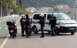 Sur la promenade des Anglais à Nice, le 27 février 2021, les forces de l'ordre sont mobilisées pour faire respecter le confinement du week-end