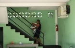Un migrant clandestin à la Maison du migrant, une organisation humanitaire, le 16 mai 2022 à Tecun Uman, au Guatemala, à la frontière avec le Mexique