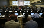 Les négociateurs de 195 pays participent à la réunion sur le climat, le 19 octobre 2015 à Bonn, en Allemagne