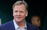 Le patron de la NFL Roger Goodell avant le Superbowl entre les Kansas City Chiefs et les San Francisco 49ers le 2 février 2020 à Miami en Floride