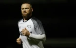 L'attaquant de Derby County et ancien capitaine de l'Angleterre, Wayne Rooney, a affirmé que les footballeurs professionnels étaient "des cibles faciles"
