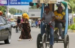 Un vélo-taxi le 29 juillet 2021 à Maracaibo, au Venezuela