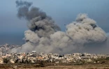 Bombardements israéliens sur le nord de Gaza, vus depuis le territoire israélien, le 13 janvier 2025