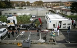 Installation d'un hôpital mobile à Toulouse, le 9 novembre 2020