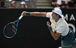 Le joueur de tennis français Arthur Cazaux lors de sa victoire contre le Néerlandais Tallon Griekspoor lors du 3e tour de l'Open d'Australie à Melbourne, le 20 janvier 2024