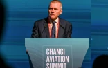 le directeur général de l'Iata, Willie Walsh lors du sommet de l'aviation de Changi, le 17 mai 2022 à Singapour