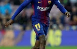 Dembélé ballon au pied pour le FC Barcelone lors du match contre Levante en 18e journée du championnat d'Espagne le 7 janvier 2018