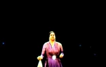 Hologramme de la célèbre chanteuse Oum Kalthoum projetée dans la salle de l'Opéra du Caire, le 6 mars 2020