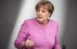 Angela Merkel et le Premier ministre turc Ahmet Davutoglue ont négocié le texte à la veille du sommet du 7 mars, sans tenir au courant les chefs d'Etat de l'UE
