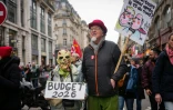 Manifestation à Paris contre l'austérité budgétaire le 2 décembre 2025