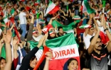 Des supportrices iraniennes assistent, sur écran géant au stade Azadi à Téhéran, au match contre le Portugal au Mondial, le 25 juin 2018
