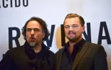 L'acteur américain Leonardo Di Caprio (droite) et le réalisateur mexicain 
Alejandro Gonzalez Inarritu (gauche) lors d'une séance de promotion du film "The Revenant", favori des Oscars, à Mexico, le 26 janvier 2016