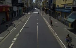 Rue quasi vide à Sao Paulo, au Brésil, le 15 mars 2021