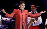 Le chanteur mexicain Juan Gabriel, décédé en 2016, lors d'un concert à Lima le 14 août 2014
