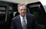 Le représentant américain au Commerce Robert Lighthizer arrive su siège de la Commission européenne à Bruxelles le 10 mars 2018