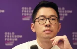 L'activiste hongkongais pro-démocratie Nathan Law au Forum de la paix d'Oslo à Taipei, le 3 novembre 2022