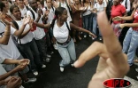Mardi 15 février 2005
Des milliers de lycéens ont manifesté devant les grilles du rectorat