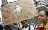 Mardi 15 février 2005
Des milliers de lycéens ont manifesté devant les grilles du rectorat