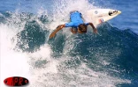 Le Réunionnais Jérémy Florès champion de France et d'Europe minimes de surf. Il est l'un des grands espoirs mondiaux de la discipline