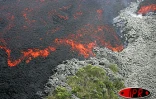 Mercredi 23 février 2005


Le piton de la Fournaise en éruption